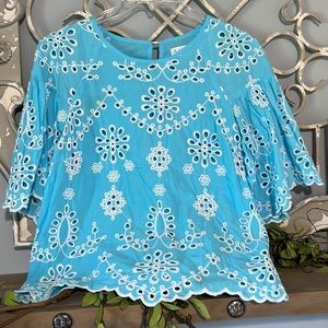 Sky Blue Eyelet Top Scalloped Bell Sleeves Studio JPP Womens Medium